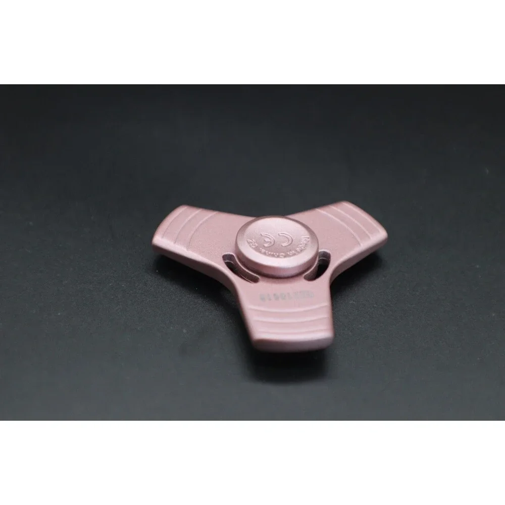 Kinetic desk toy Metallic Fidget Spinner Stress Relief Golden Snitch lot of 4